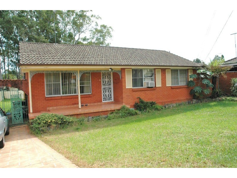 15 Mark Street, St Marys NSW 2760