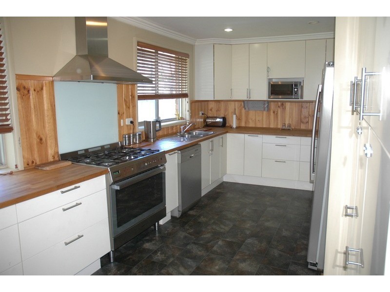 13 Hillcrest Avenue, Penrith NSW 2750