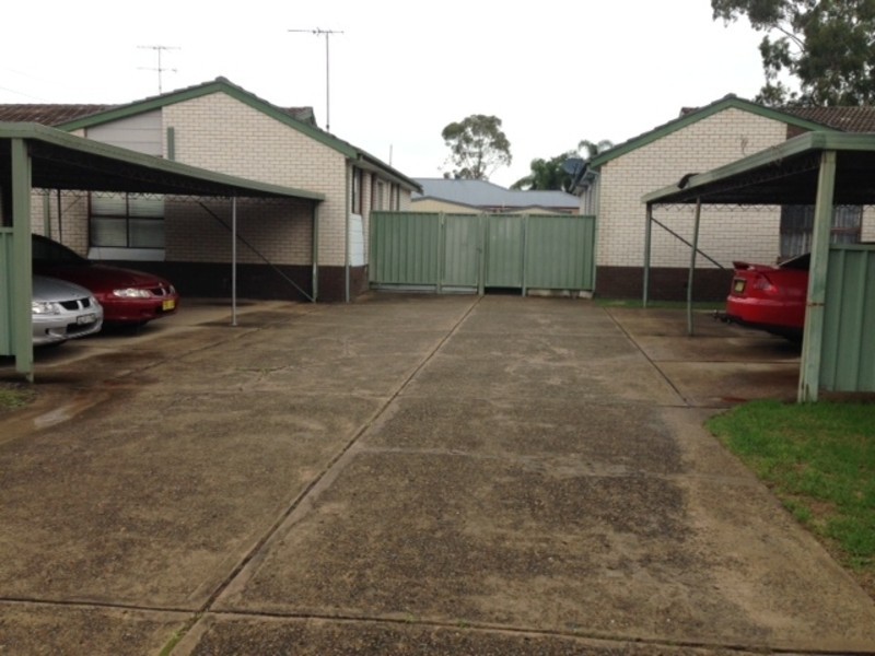 2/126 Canberra Street, St Marys NSW 2760