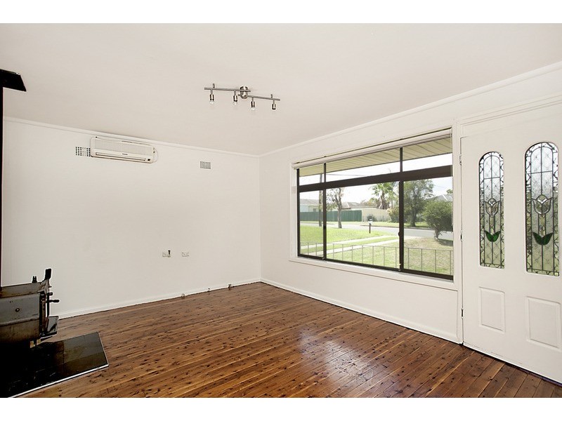 3 Blamey Street, Colyton NSW 2760