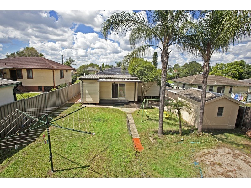 3 Blamey Street, Colyton NSW 2760