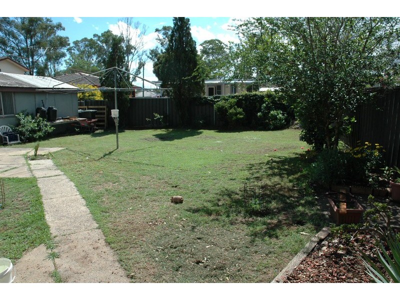 15 Kurama Crescent, Whalan NSW 2770