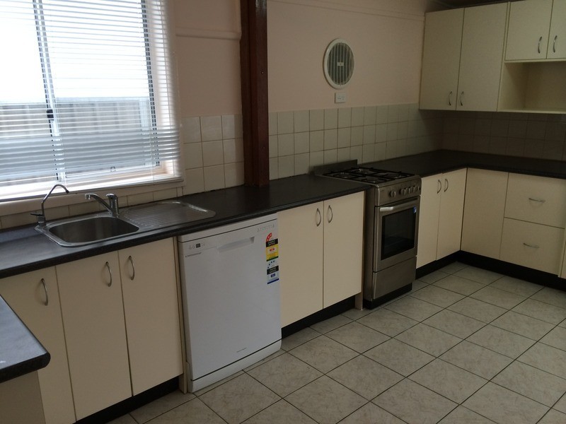 3 Leonard Street, Colyton NSW 2760