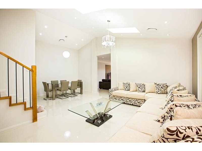 25 Allom Street, Ropes Crossing NSW 2760