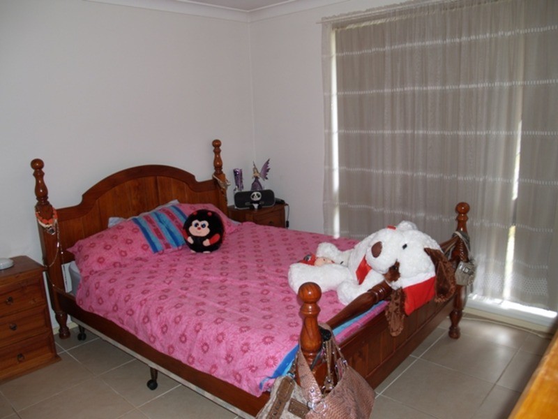 1 Teak Street, St Clair NSW 2759