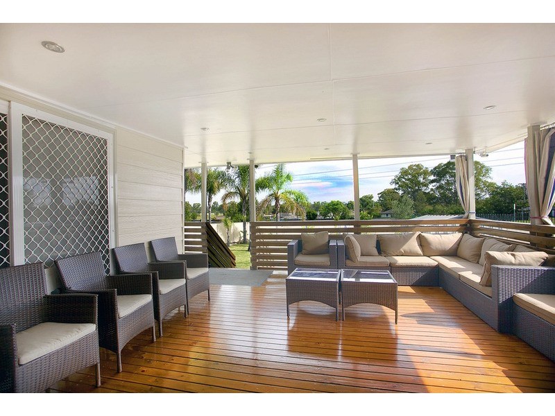 4 Finisterre Avenue, Whalan NSW 2770