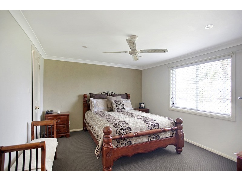 4 Finisterre Avenue, Whalan NSW 2770