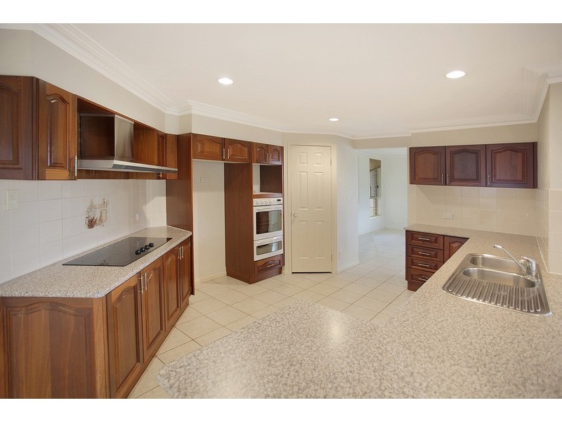 1  Highview  Avenue, Penrith NSW 2750