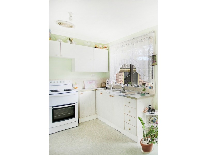 34 McCartney  Crescent, St Clair NSW 2759