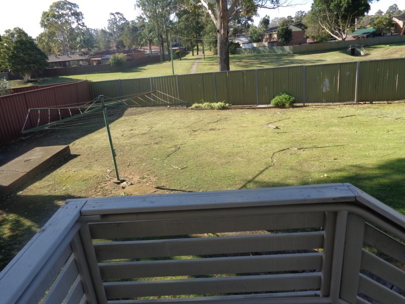 16 Parkes Crescent, Blackett NSW 2770