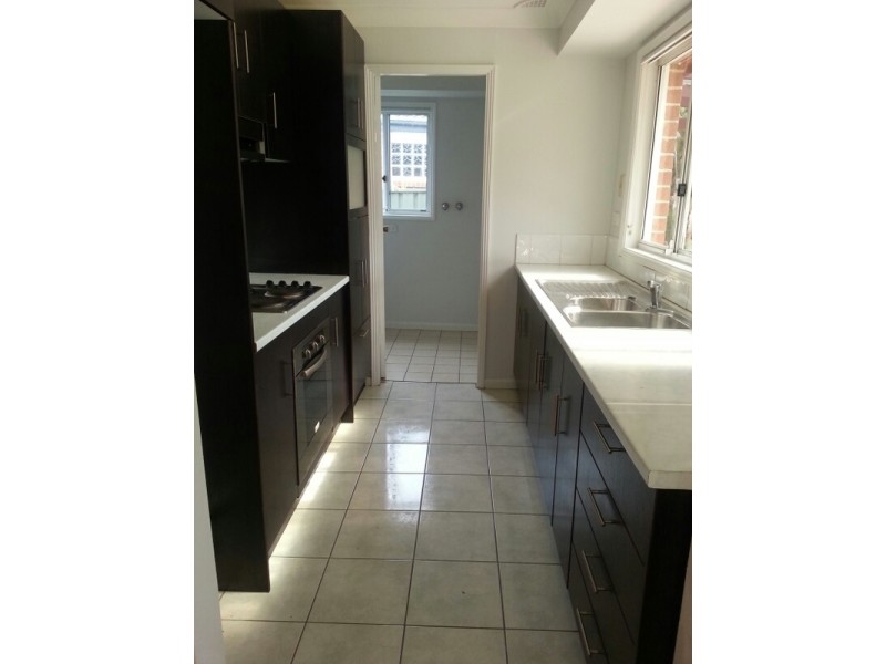 42 Cowper Circle, Quakers Hill NSW 2763