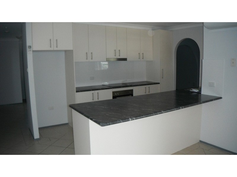 23  Topeka Glen, St Clair NSW 2759