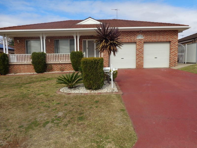 33 Aquarius Crescent, Erskine Park NSW 2759