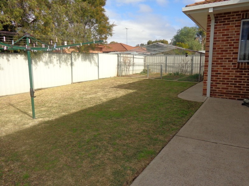 33 Aquarius Crescent, Erskine Park NSW 2759