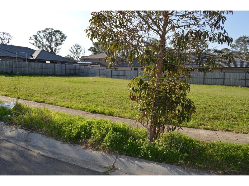 5 Galea Street, Claremont Meadows NSW 2747