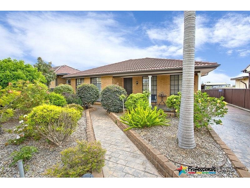 5 White Parade, St Marys NSW 2760
