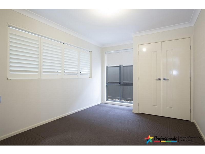 16 Maiden Street, Ropes Crossing NSW 2760