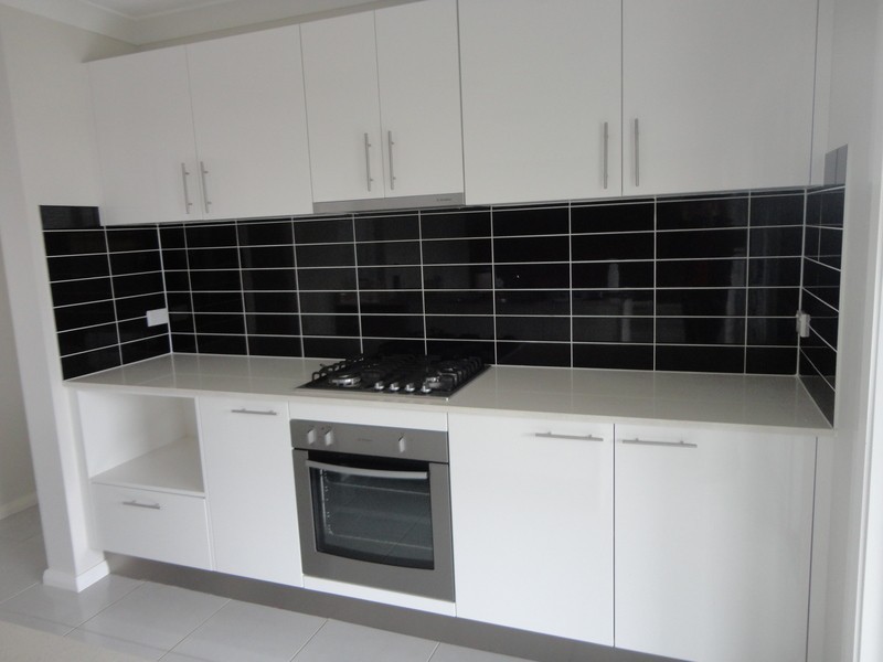 6 Daylesford Close, Ropes Crossing NSW 2760