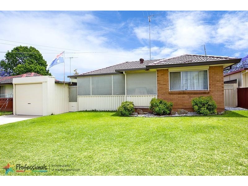 9 Chilaw Avenue, St Marys NSW 2760