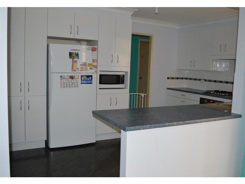 17 Aminta Crescent, Hassall Grove NSW 2761