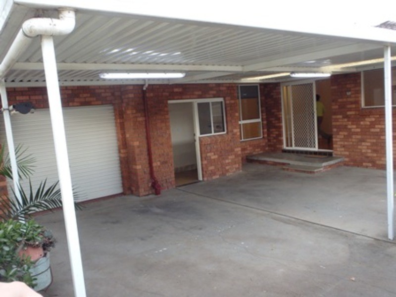 2 Pine Creek Circuit, St Clair NSW 2759