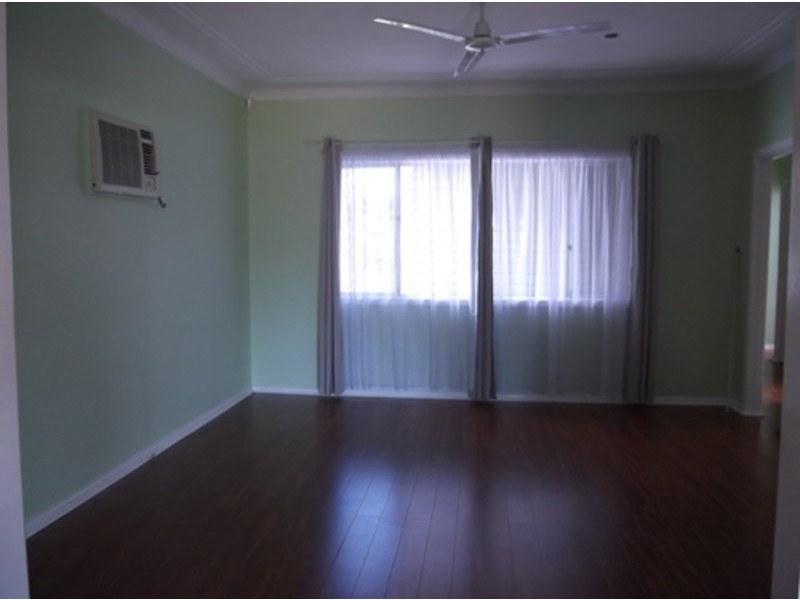 6 Parkin Road, Colyton NSW 2760