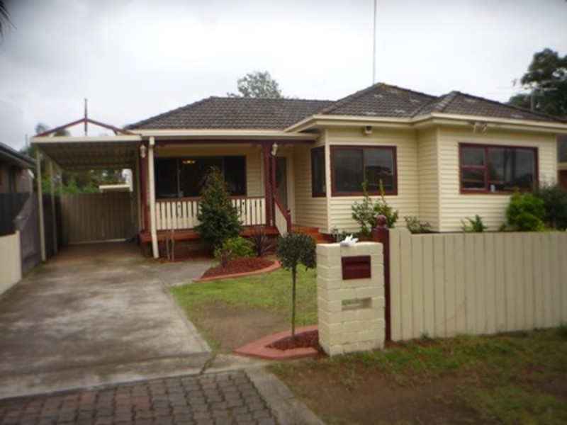 19 Wattle Avenue, North St Marys NSW 2760