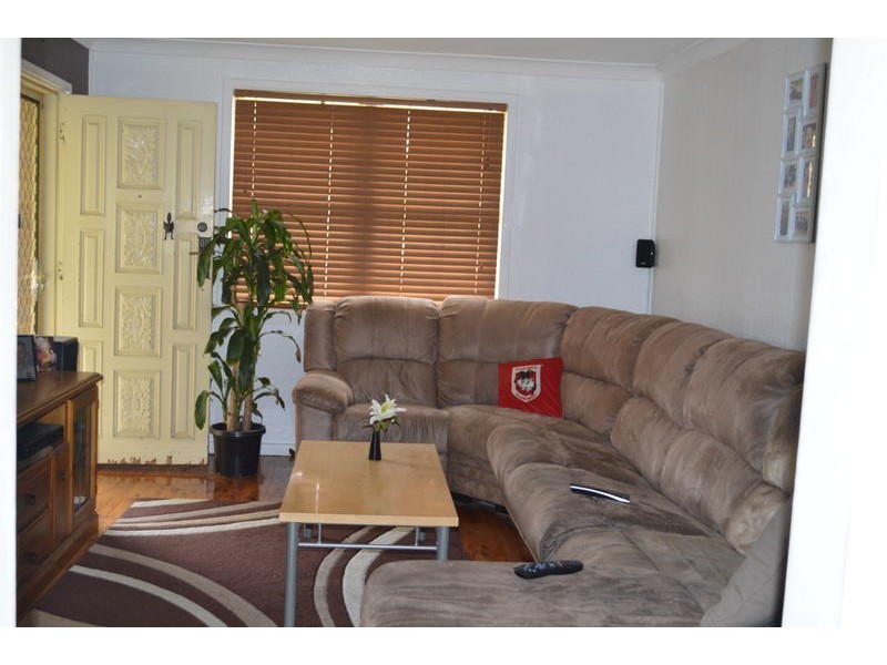 5 Le Maire Avenue, Lethbridge Park NSW 2770