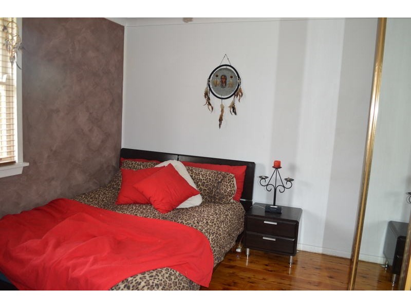 5 Le Maire Avenue, Lethbridge Park NSW 2770