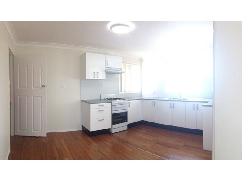 9 Denzil Avenue, St Clair NSW 2759