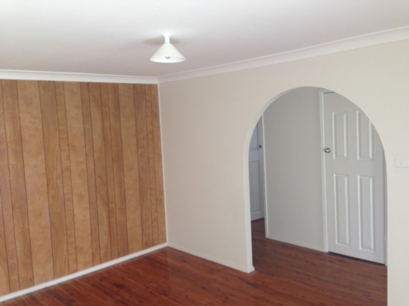 9 Denzil Avenue, St Clair NSW 2759