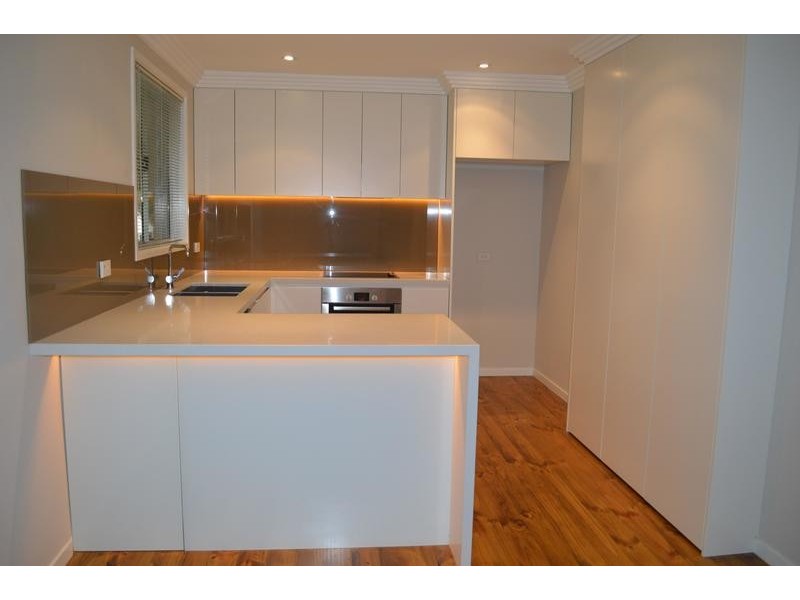 11 Nungeroo Avenue, Jamisontown NSW 2750