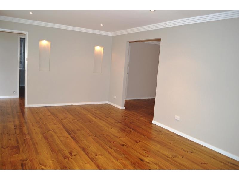 11 Nungeroo Avenue, Jamisontown NSW 2750