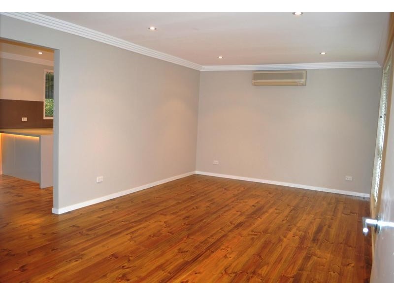 11 Nungeroo Avenue, Jamisontown NSW 2750