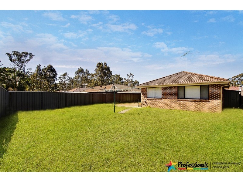 4 Beethoven Place, Cranebrook NSW 2749