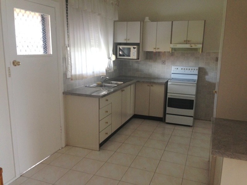 8 Cutler Avenue, St Marys NSW 2760