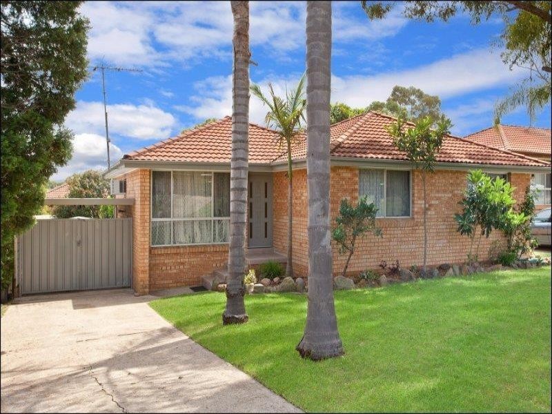 5 Tapi Glen, St Clair NSW 2330
