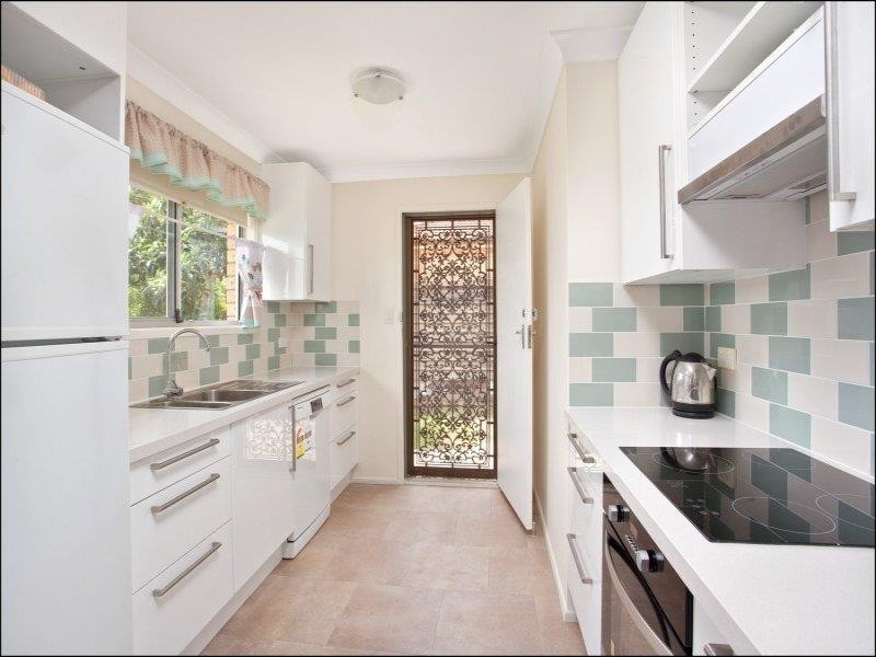 5 Tapi Glen, St Clair NSW 2330