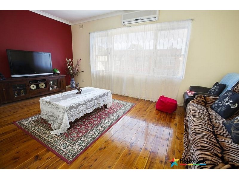 4 Parklawn Place, St Marys NSW 2760