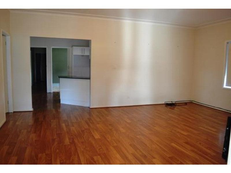 15 Tadmore Road, Cranebrook NSW 2749