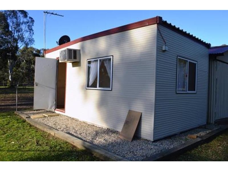 15 Tadmore Road, Cranebrook NSW 2749