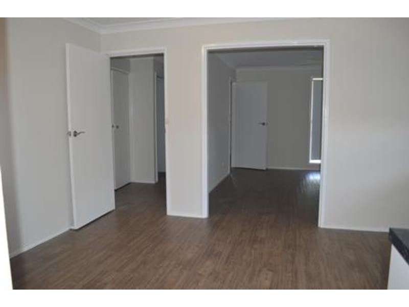 45 Oxford Street, Cambridge Park NSW 2747