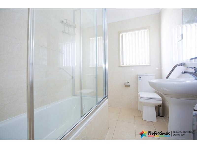 14 Taranaki Avenue, Lethbridge Park NSW 2770