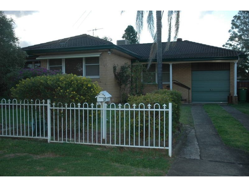 31 Jensen Street, Colyton NSW 2760