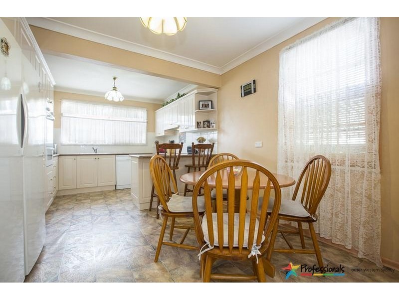 58 Wattle Avenue, North St Marys NSW 2760