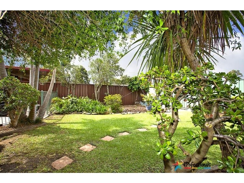 4 John Sulman Place, St Clair NSW 2759