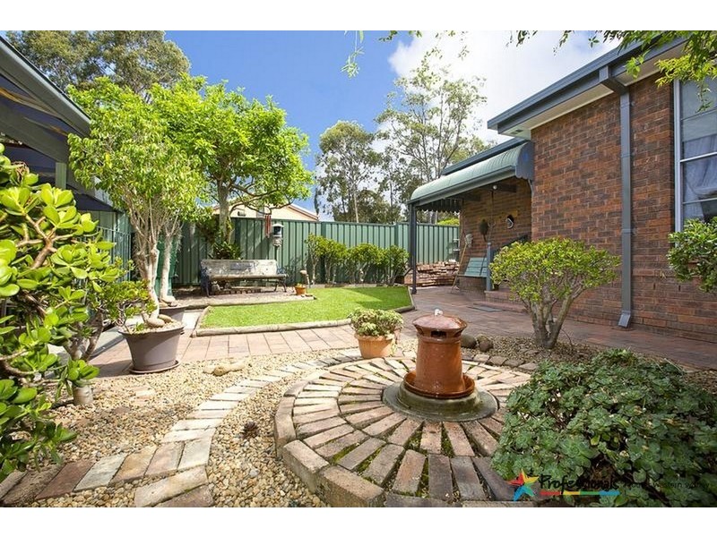 4 John Sulman Place, St Clair NSW 2759