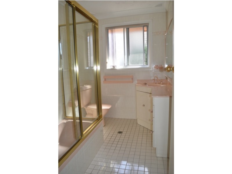 3 Athabaska Avenue, Seven Hills NSW 2147