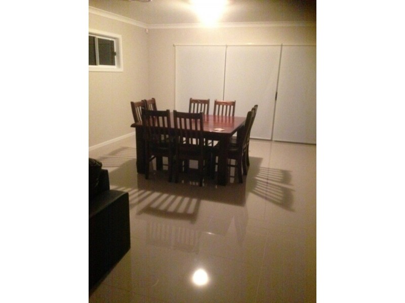 8 Leeds Street, Oran Park NSW 2570