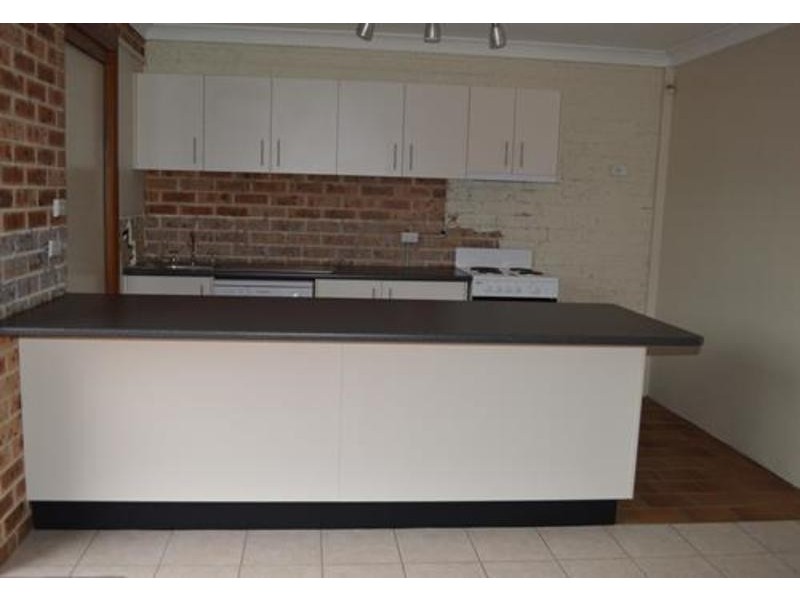 2/24 Campbell Street, South Windsor NSW 2756